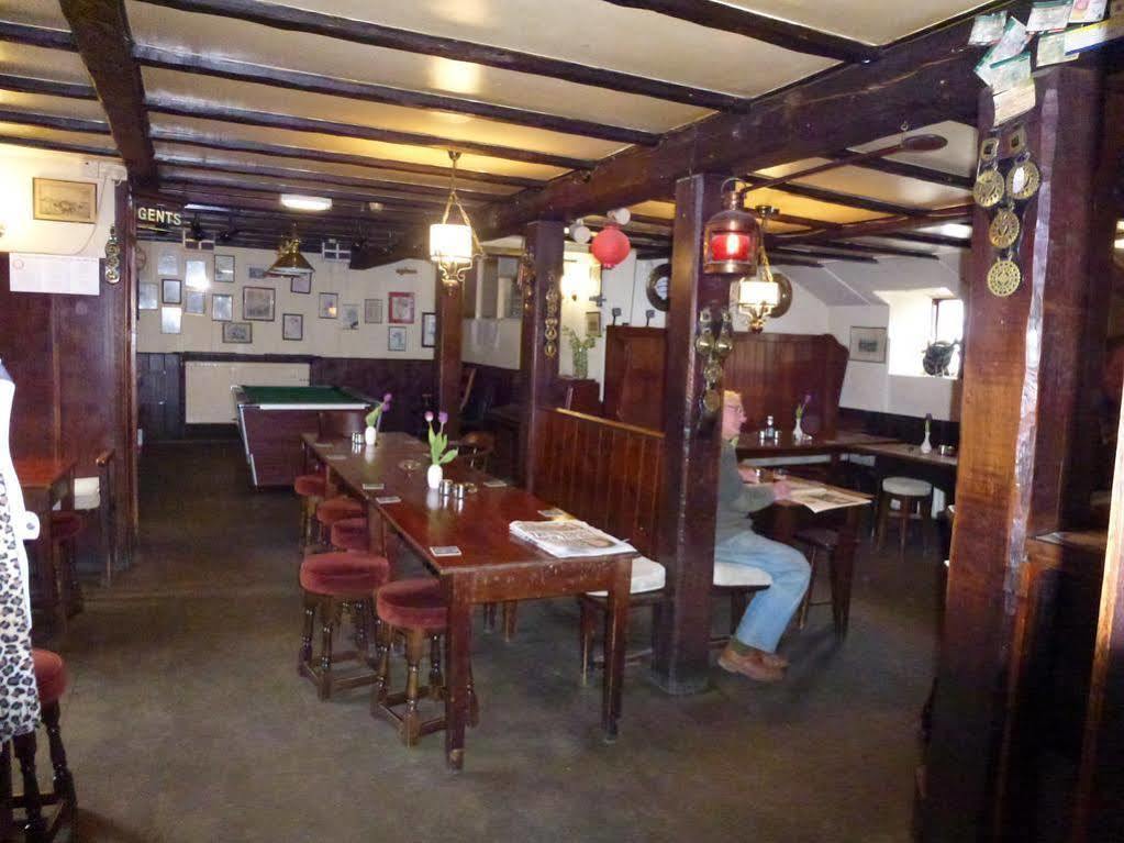 Pendoggett Cornish Arms Inn Port Isaac 2 Miles מראה חיצוני תמונה